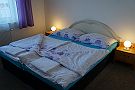 Hotel u Kociána - Dvoulůžkový pokoj č.6. Postel