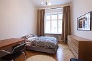 Jednorozec Apartments - Londynska Balkon Ložnice 2