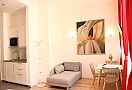 Epstein Apartments - Flowers 1 