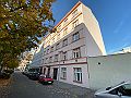  Apartment Lihovarská - 7 min' walk from the O2 Arena/ Dům z venku