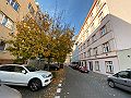  Apartment Lihovarská - 7 min' walk from the O2 Arena/ Dům z venku